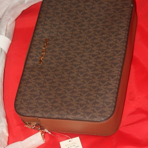 Michael Kors Signature Jet Set Printed Large Logo Crossbody Bag NWT - Picture 6 of 7